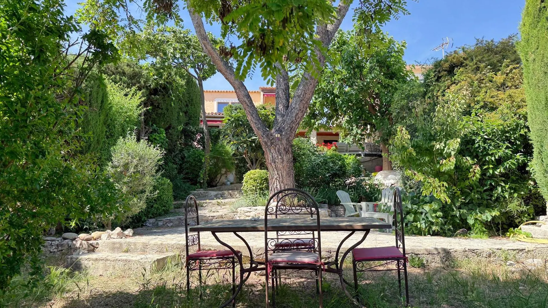 Vila Maison Au Calme Avec Jardin Marseille